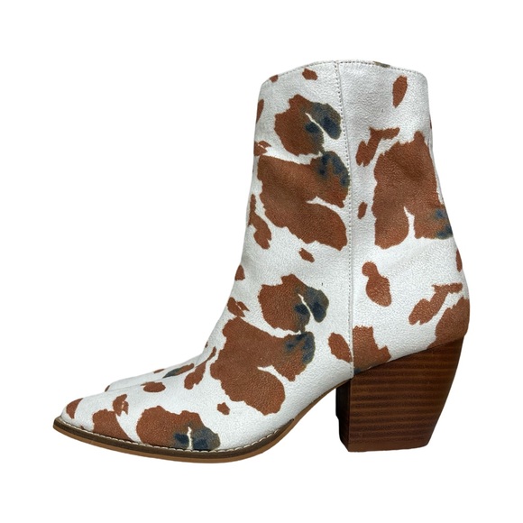 ARIDER GIRL Fancy Western Ankle Cow Print Boot
Cowgirl Booties Comfortable - Picture 4 of 11